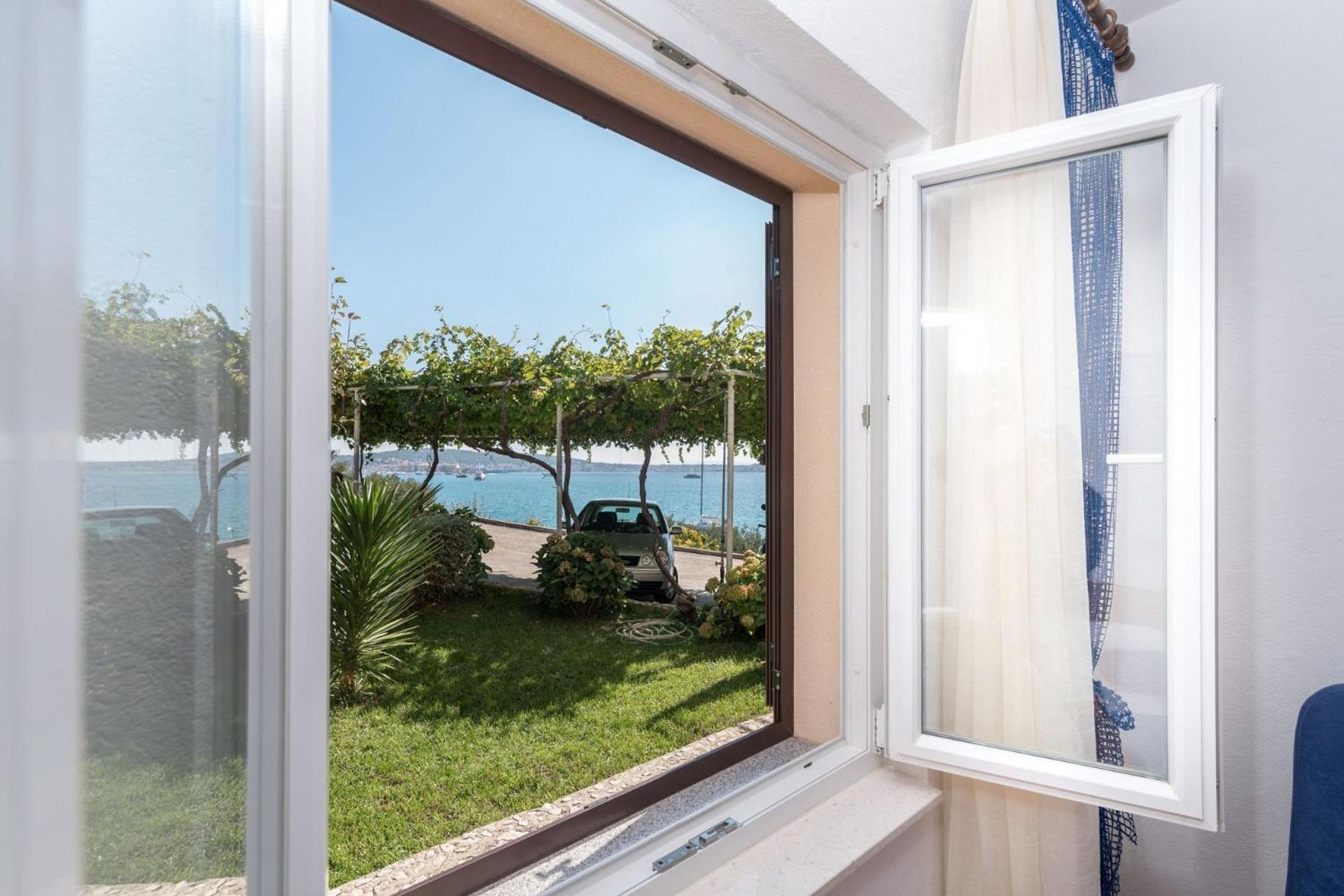 Apartments Vin Τρογκίρ Εξωτερικό φωτογραφία